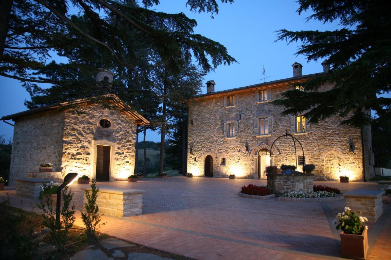 Tenuta Borgo San Michele Gubbio Eksteriør billede