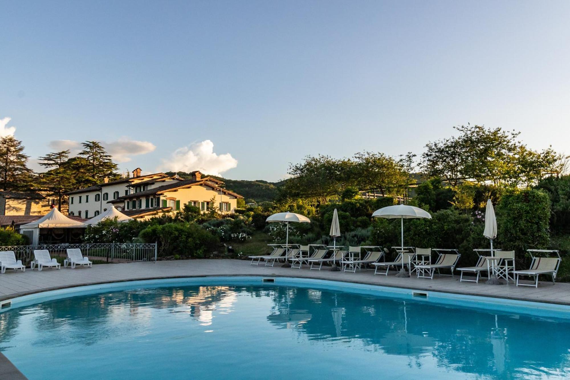 Tenuta Borgo San Michele Gubbio Eksteriør billede