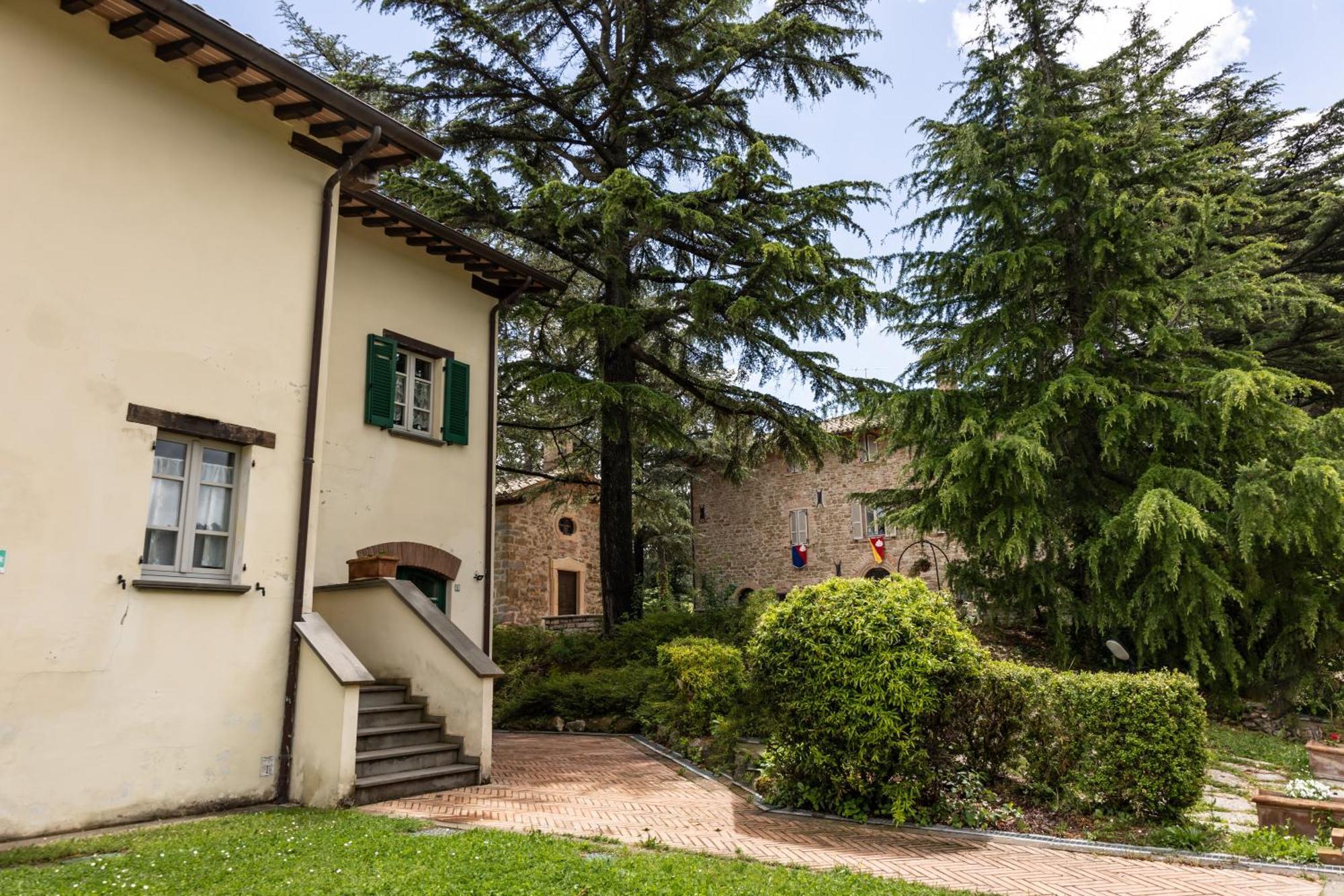 Tenuta Borgo San Michele Gubbio Eksteriør billede