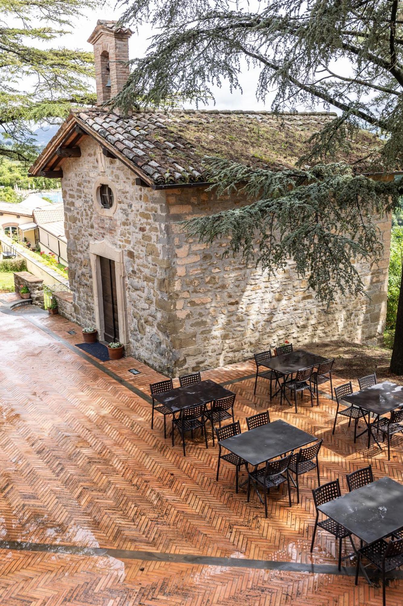 Tenuta Borgo San Michele Gubbio Eksteriør billede