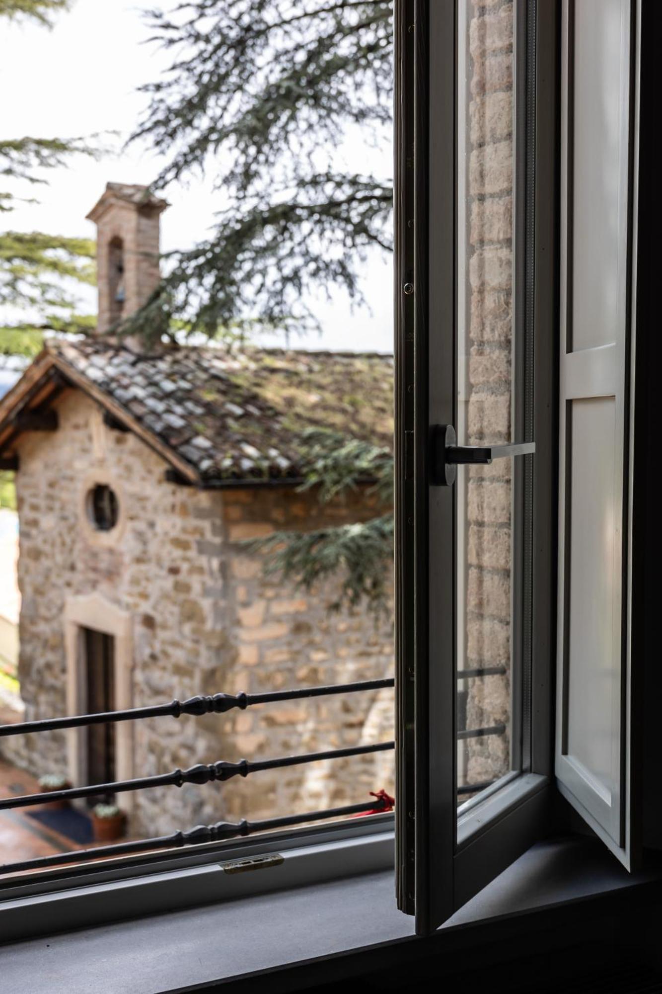 Tenuta Borgo San Michele Gubbio Eksteriør billede