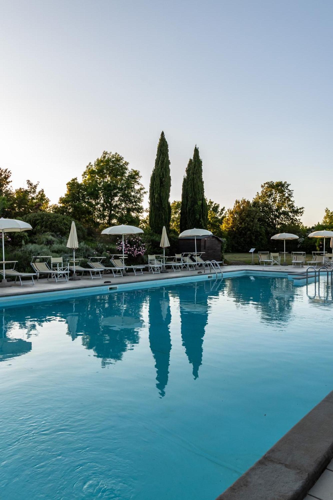 Tenuta Borgo San Michele Gubbio Eksteriør billede